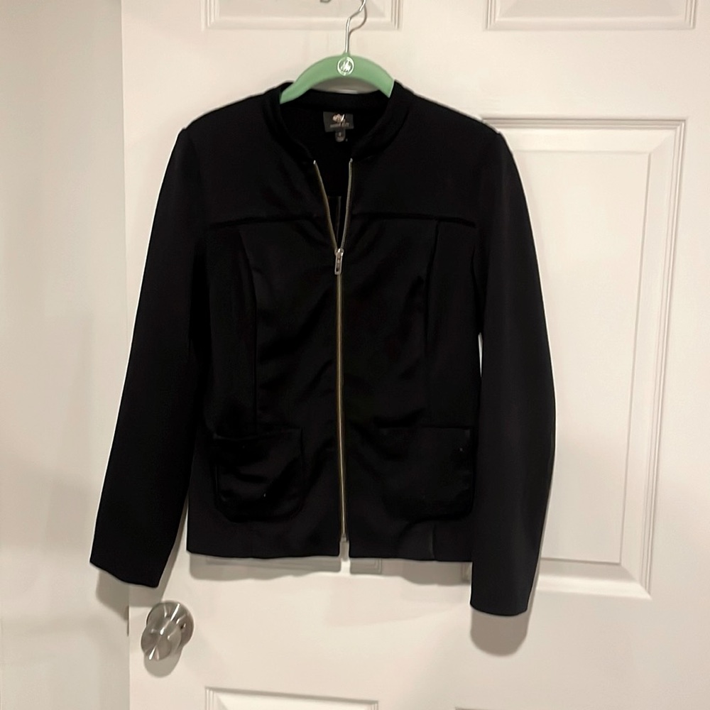 Black zip up jacket *